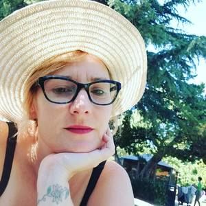 Meet your Posher, Jane